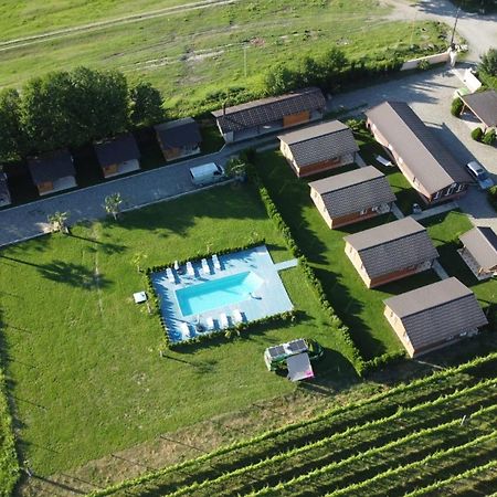 Finca Idoize Camping Hotel Akhmeta Exteriör bild