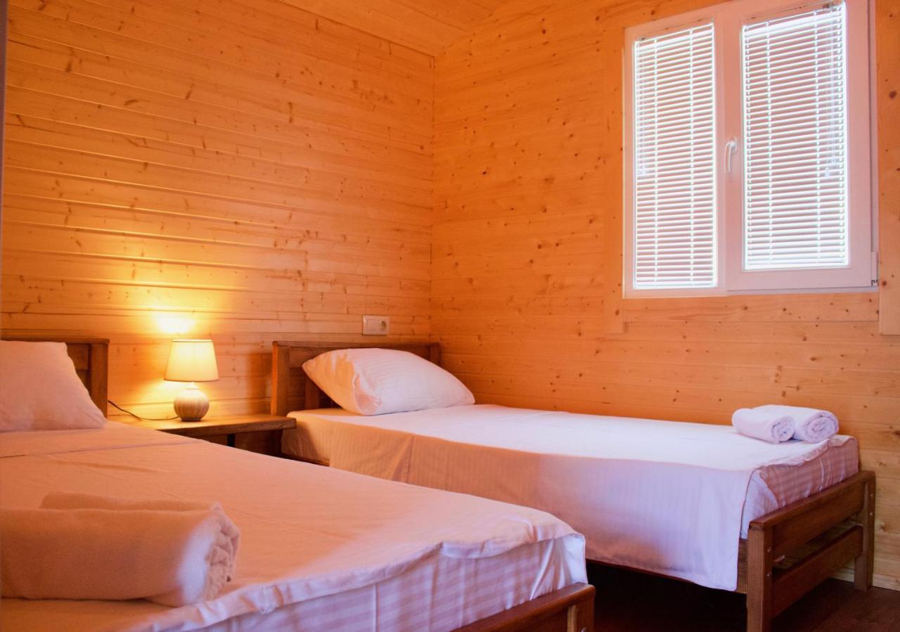 Finca Idoize Camping Hotel Akhmeta Exteriör bild