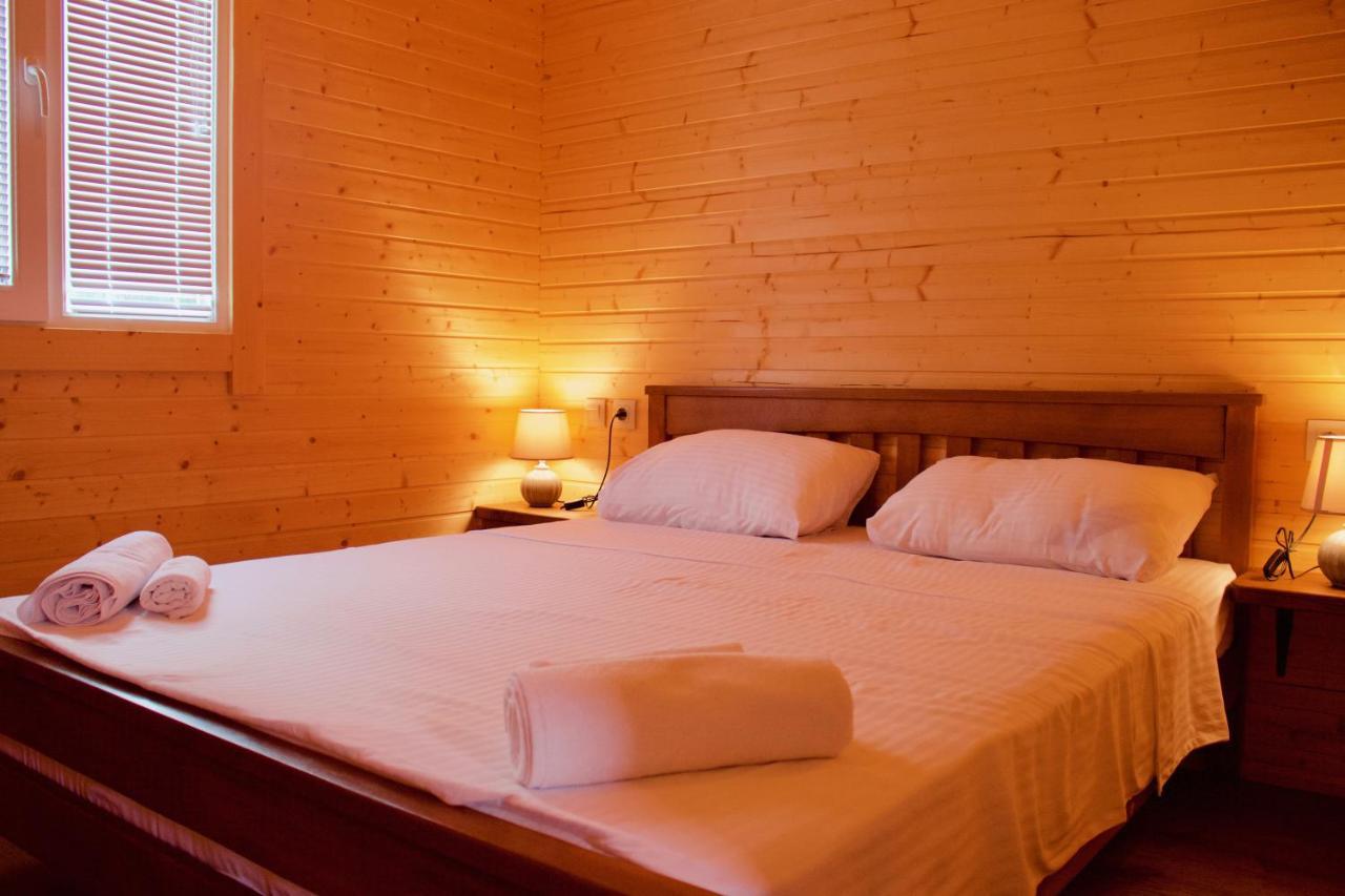 Finca Idoize Camping Hotel Akhmeta Exteriör bild