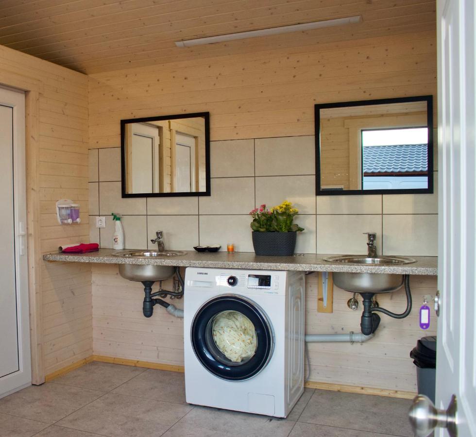 Finca Idoize Camping Hotel Akhmeta Exteriör bild