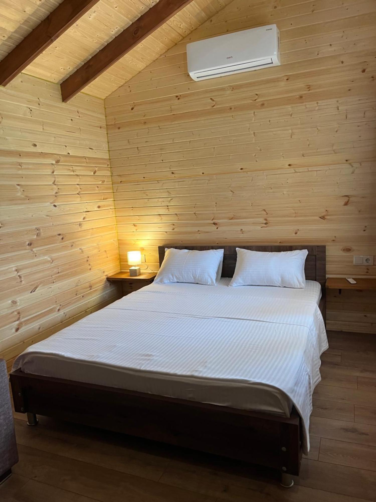 Finca Idoize Camping Hotel Akhmeta Exteriör bild