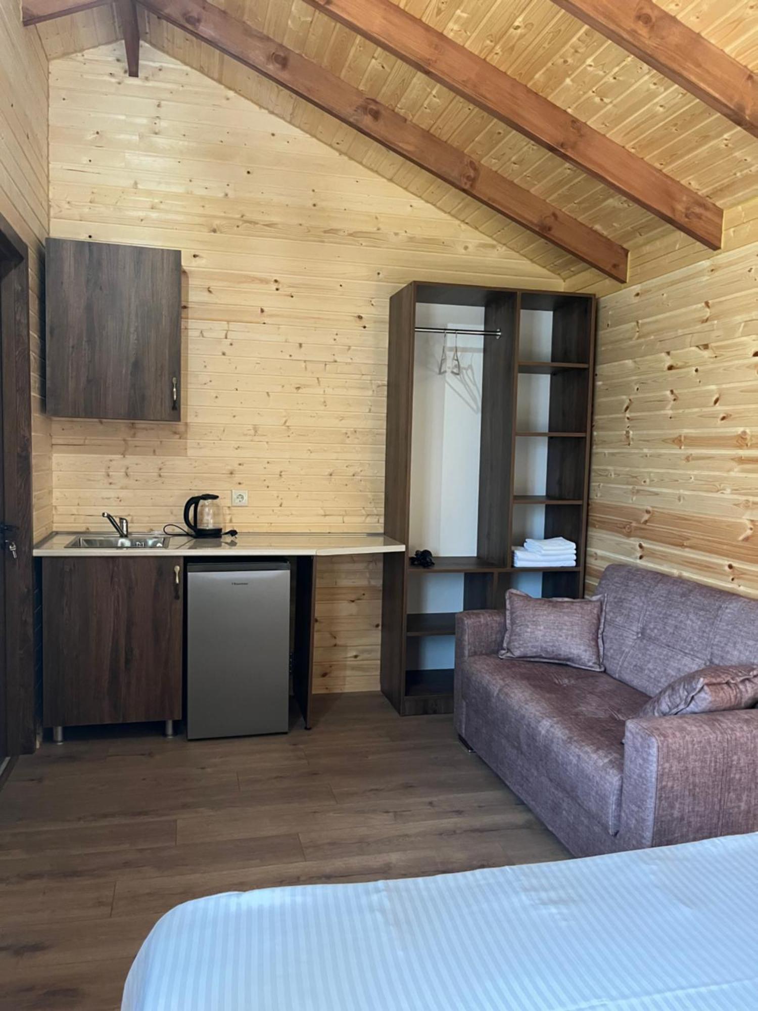 Finca Idoize Camping Hotel Akhmeta Exteriör bild