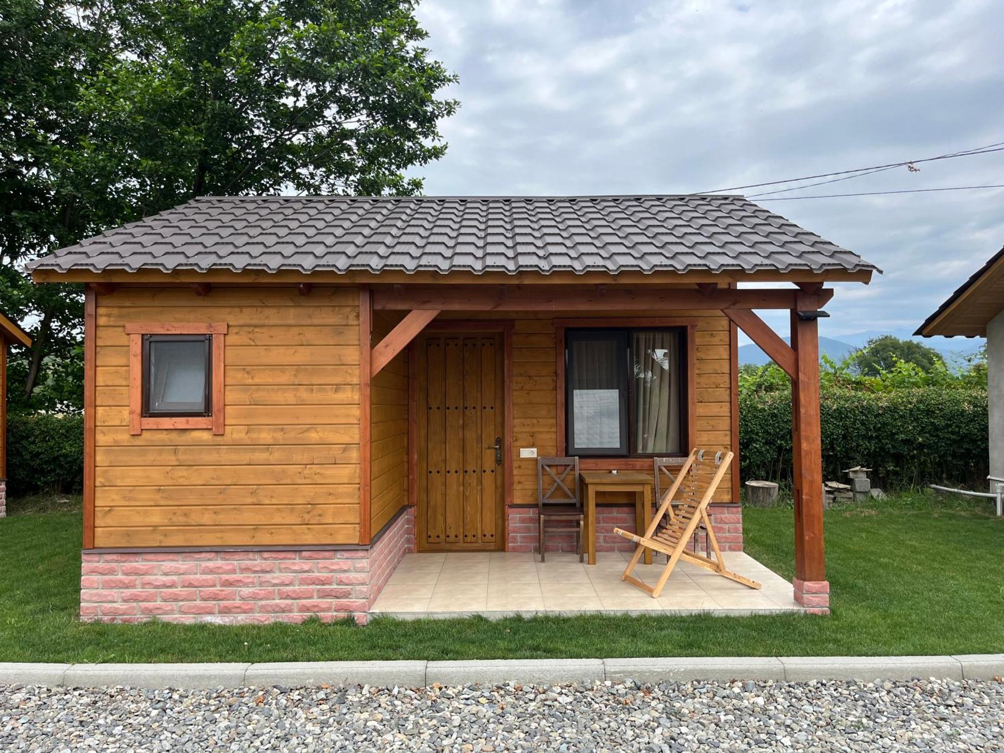 Finca Idoize Camping Hotel Akhmeta Exteriör bild